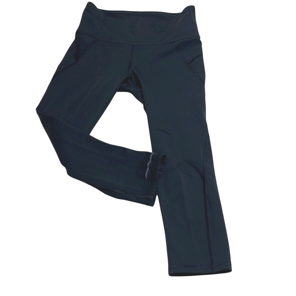 Athleta Black Capris Athletic Leggings Cropped Workout Athleisure Women Size S